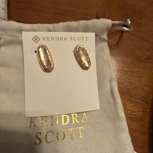Kendra Scott Aston earrings
